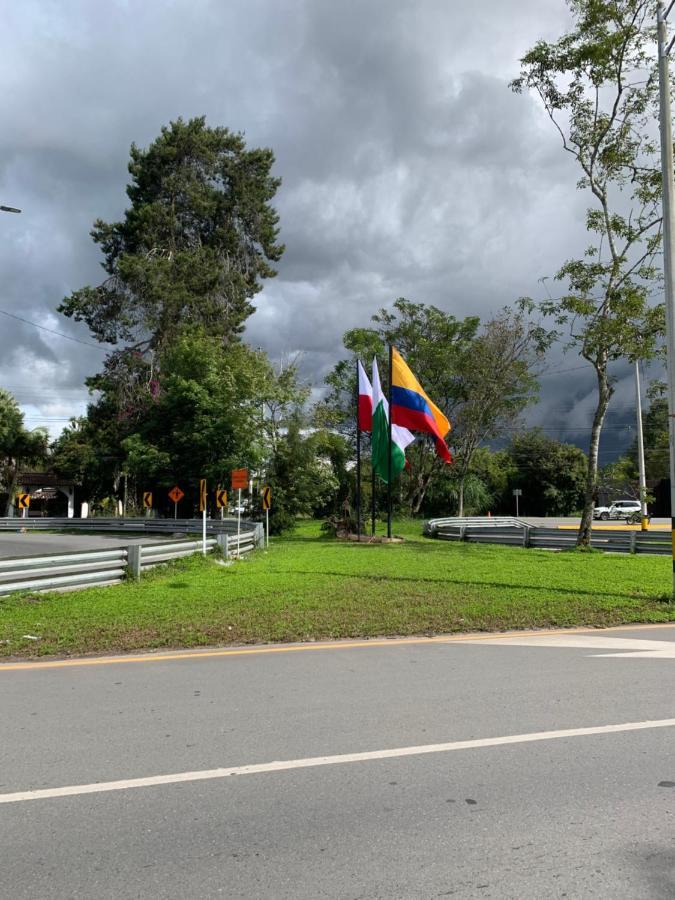Mg Hotels & Suites Rionegro Bagian luar foto