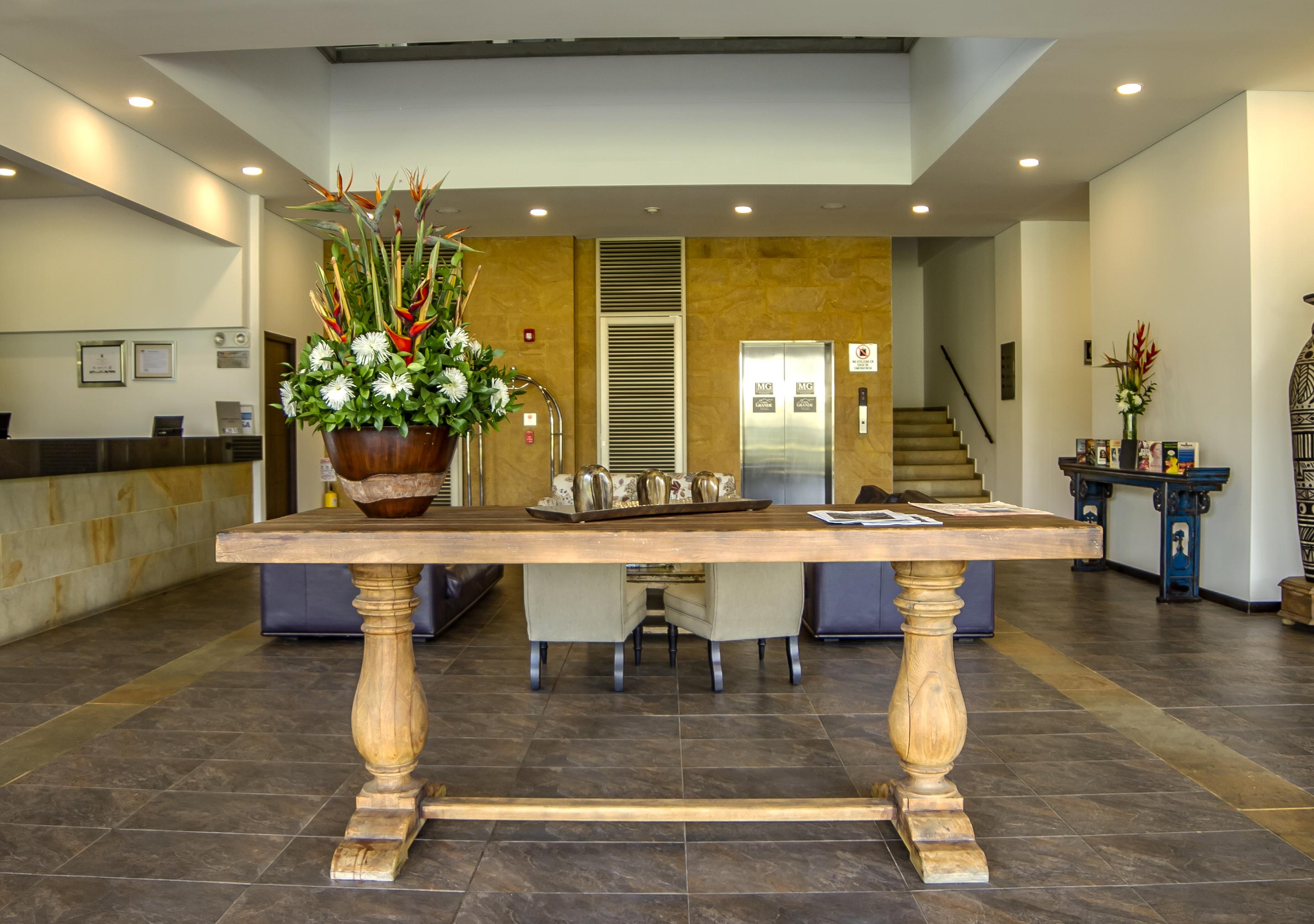 Mg Hotels & Suites Rionegro Bagian luar foto
